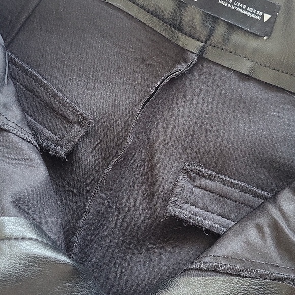 ZARA FAUX LEATHER PLEATED SHORTS - Picture 8 of 8